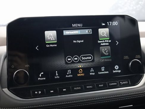 Used 2023 Nissan Rogue Platinum w/ Platinum Premium Package image 18