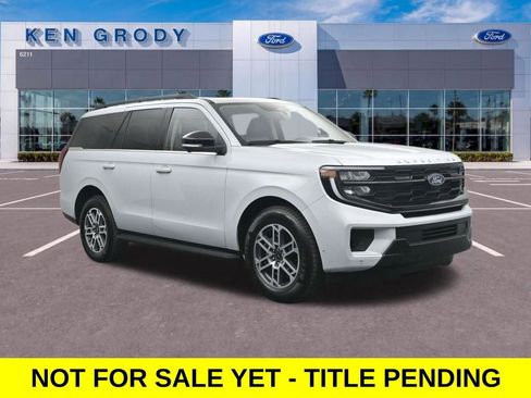 Used 2025 Ford Expedition Active RWD image 1