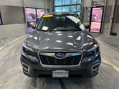 Used 2021 Subaru Forester Limited image 37