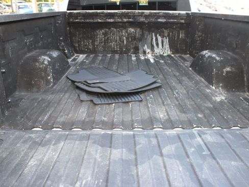 Used 2024 GMC Sierra 1500 Elevation image 28