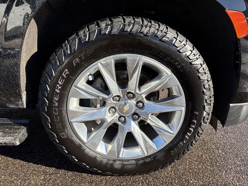 Used 2022 Chevrolet Tahoe Premier image 32