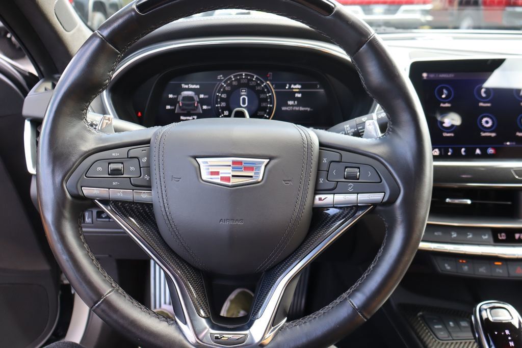 Used 2023 Cadillac CT5 V Blackwing w/ Carbon Fiber Package 2 RWD image 6
