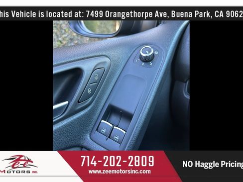 Used 2013 Volkswagen GTI 2-Door image 32