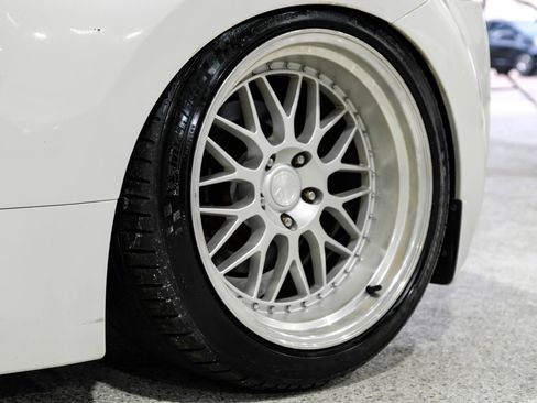 Used 2013 Nissan 370Z Touring image 49