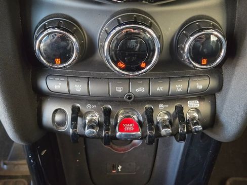 Used 2024 MINI Cooper S FWD image 27