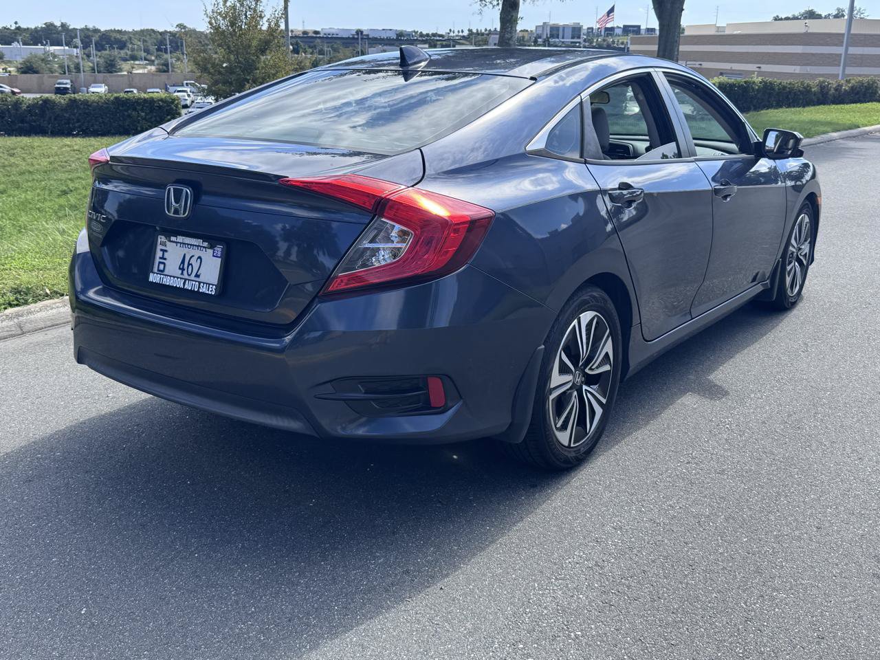 Used 2017 Honda Civic EX-T image 31