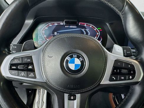 Used 2022 BMW X7 M50i AWD/4WD image 16
