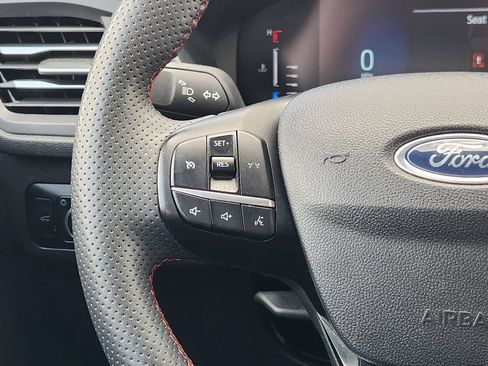 Used 2023 Ford Escape ST-Line AWD/4WD image 26