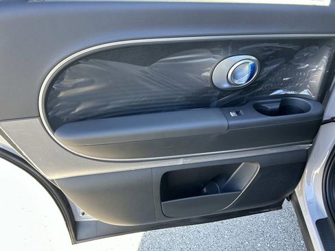 New 2026 Hyundai Ioniq 9 SE w/ Tow & Go Package image 21