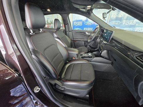 Used 2023 Ford Escape ST-Line w/ Tech Pack #1 image 26