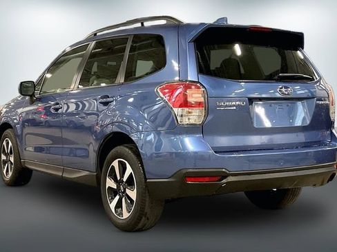 Used 2018 Subaru Forester 2.5i Premium AWD/4WD image 12
