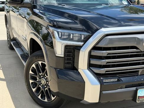 Used 2023 Toyota Tundra Limited AWD/4WD image 3