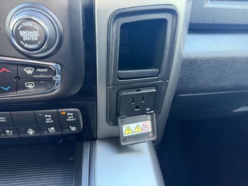 Used 2015 RAM 1500 Sport image 26