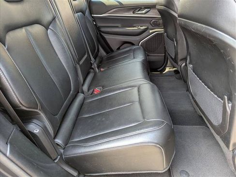 Used 2023 Jeep Grand Cherokee 4WD 4xe image 19