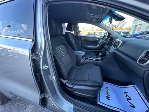 Used 2022 Kia Sportage LX w/ LX AWD Value Edition Package image 20