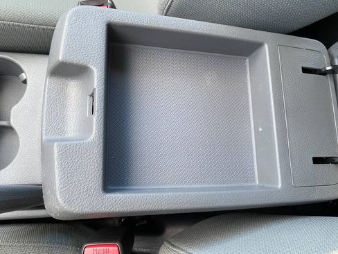 Used 2011 Hyundai Santa Fe GLS FWD image 19