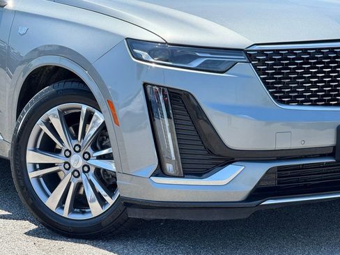Used 2024 Cadillac XT6 Premium Luxury FWD image 13