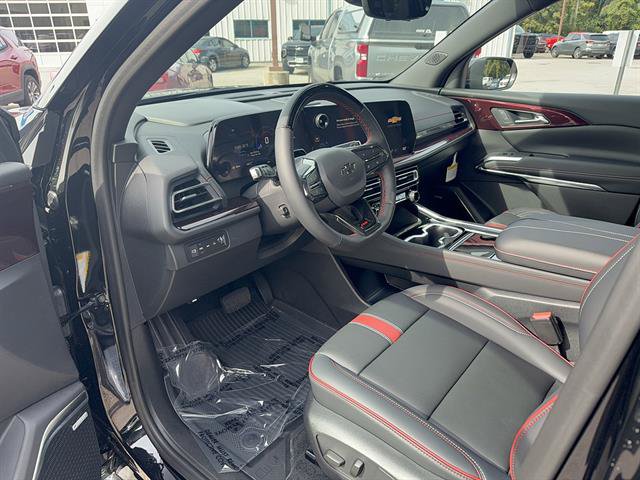 New 2027 Chevrolet Traverse RS w/ LPO, Floor Liner Package AWD/4WD image 8