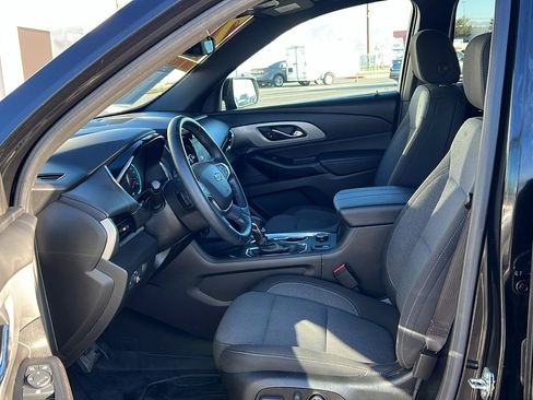 Certified 2023 Chevrolet Traverse LT w/ Midnight/Sport Edition image 31