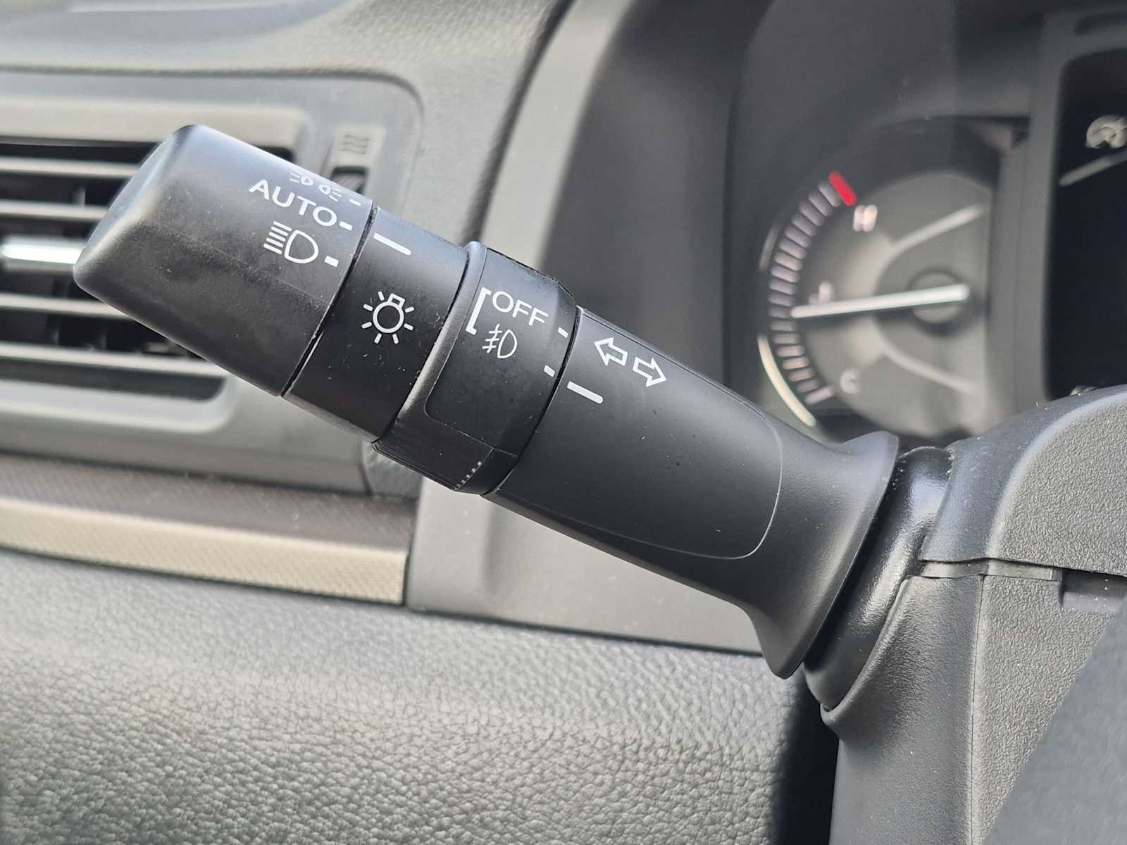 Certified 2023 Honda Passport TrailSport image 27