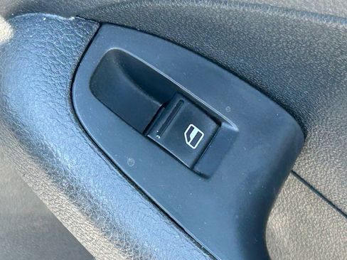 Used 2018 Volkswagen Jetta S image 32