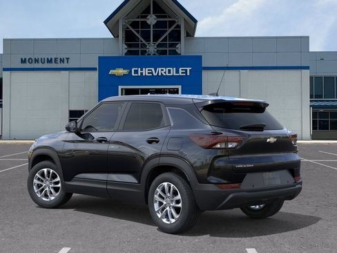 New 2026 Chevrolet TrailBlazer LS w/ LS Convenience Package FWD image 3