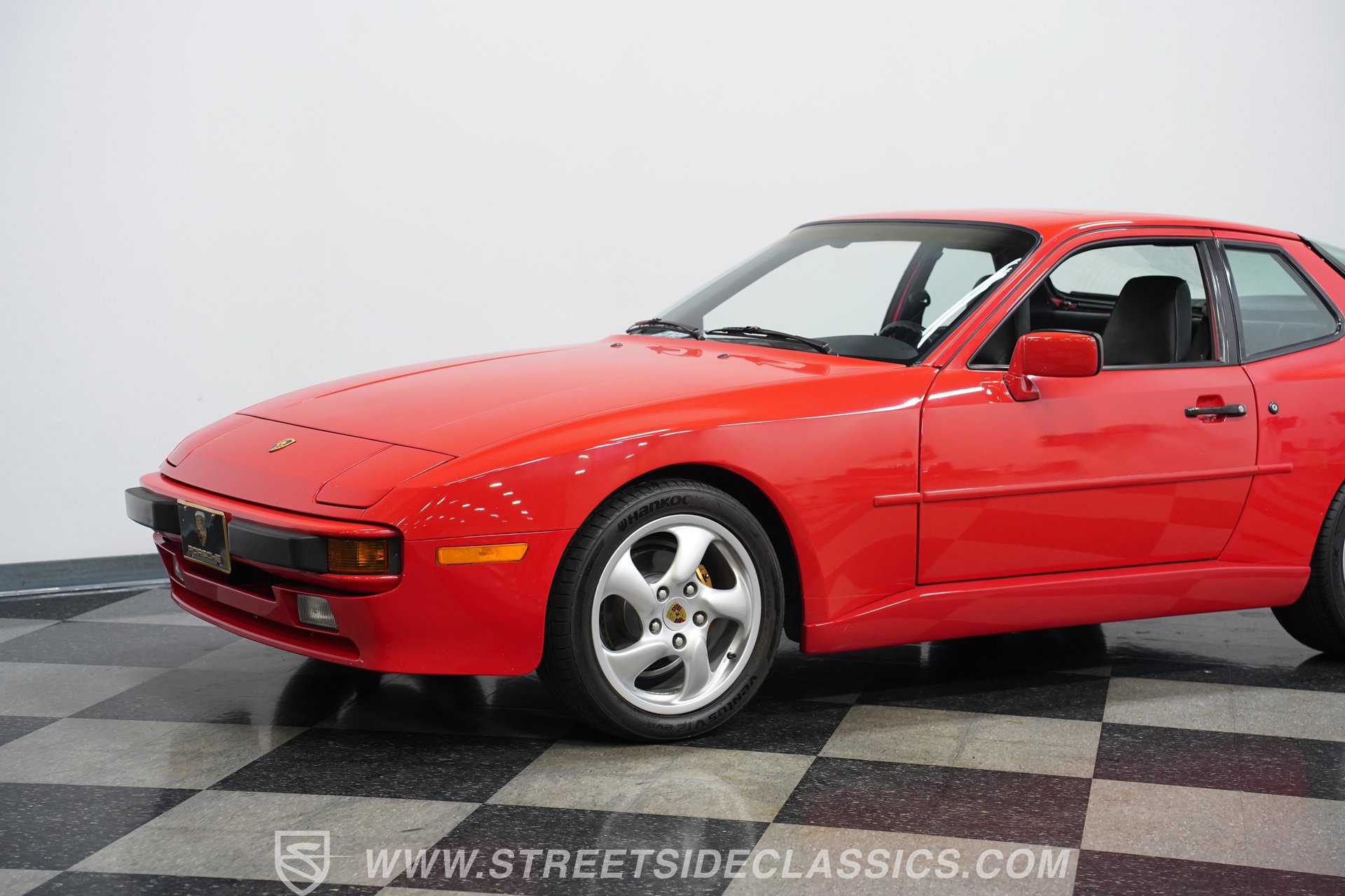 Used 1987 Porsche 944 Coupe RWD image 18