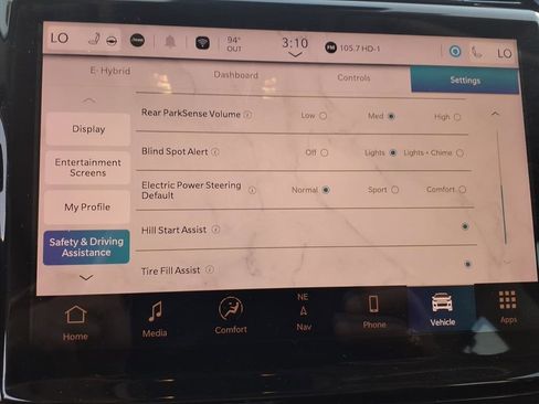 Used 2022 Jeep Grand Cherokee Limited 4xe w/ Luxury Tech Group II image 11