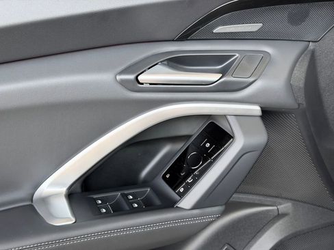 New 2025 Audi Q5 Premium Plus AWD/4WD image 22