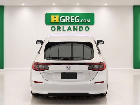 Used 2023 Honda Civic Sport image 8