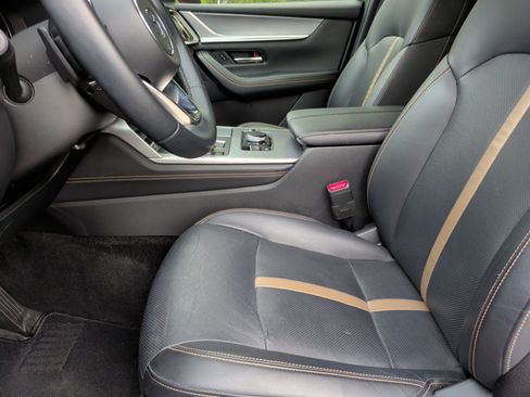 Used 2024 MAZDA CX-90 3.3 Turbo w/ Premium Plus Pkg image 23