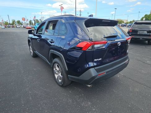 Used 2025 Toyota RAV4 XLE AWD/4WD image 5