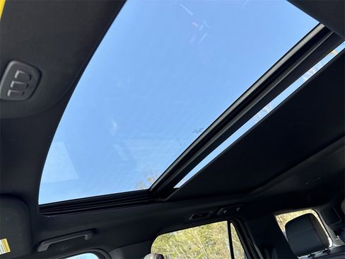 Used 2024 Ford Expedition Limited image 30