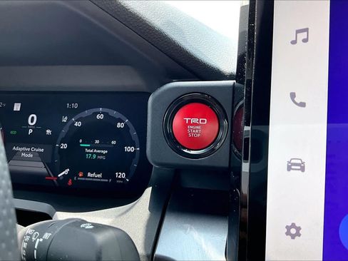 Used 2025 Toyota Tacoma TRD Sport RWD image 31