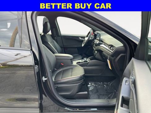 New 2025 Ford Escape ST-Line w/ Cold Weather Package image 15
