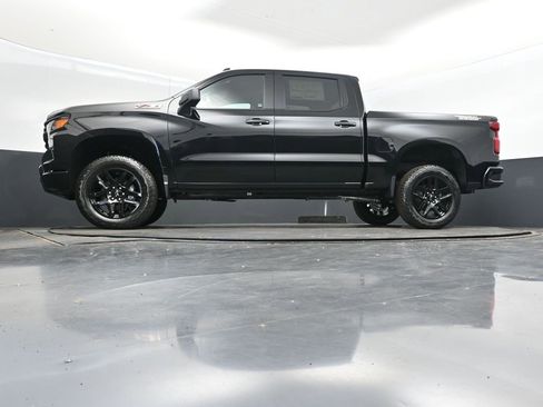 New 2026 Chevrolet Silverado 1500 Custom Trail Boss w/ Turbomax Blackout Package image 42