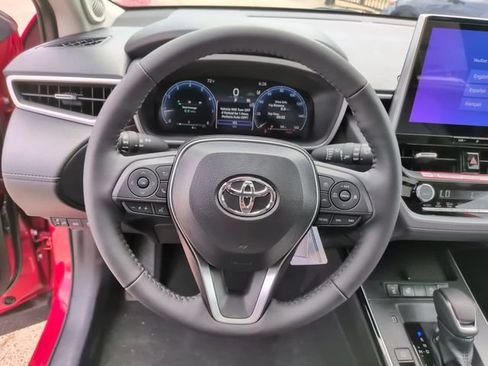 Used 2026 Toyota Corolla Cross XLE w/ Convenience Package AWD/4WD image 14
