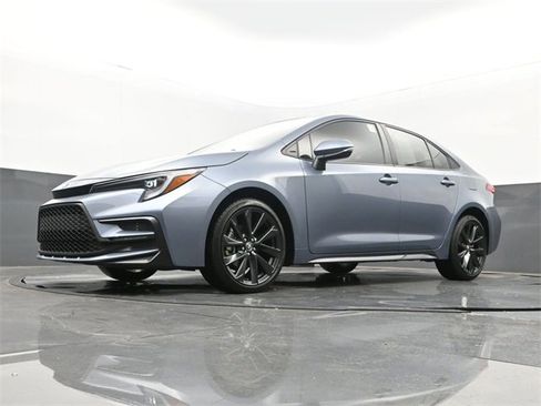 Used 2024 Toyota Corolla SE image 26