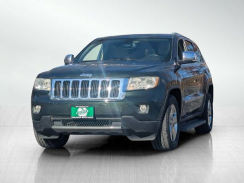 Used 2011 Jeep Grand Cherokee Limited image 8
