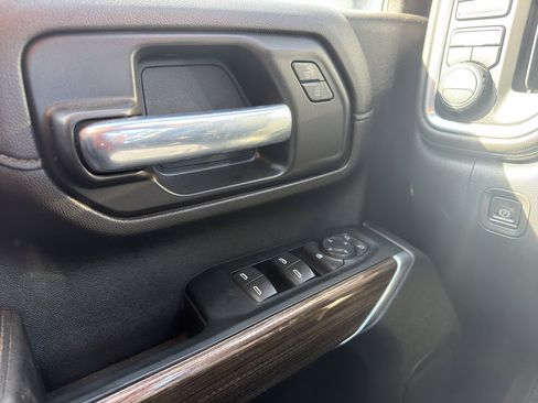 Used 2023 Chevrolet Silverado 2500 LT w/ Fleet Comfort Package AWD/4WD image 13