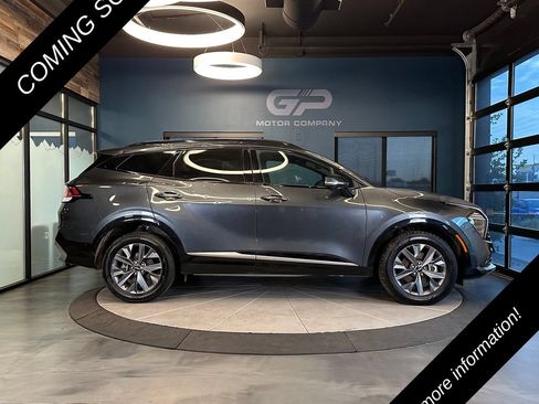 Used 2025 Kia Sportage SX Prestige AWD/4WD image 2