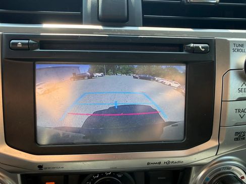 Used 2017 Toyota 4Runner SR5 Premium AWD/4WD image 25