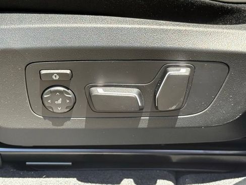 New 2026 BMW X3 xDrive30i w/ M Sport Package AWD/4WD image 18