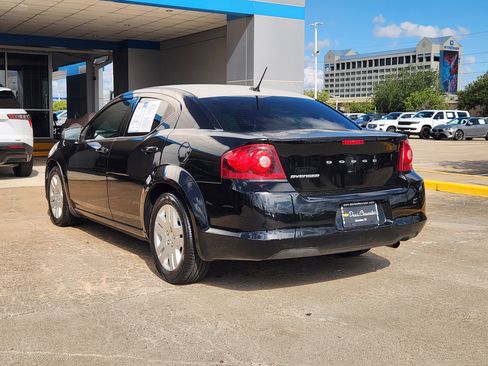Used 2014 Dodge Avenger SE FWD image 8