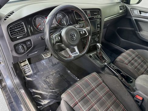 Used 2019 Volkswagen GTI Autobahn image 22