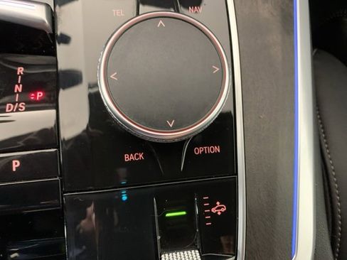 Used 2024 BMW X5 xDrive50e w/ Premium Package image 29