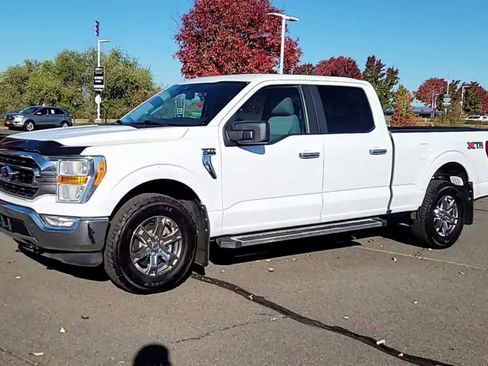 Used 2022 Ford F150 XLT w/ XTR Package image 4
