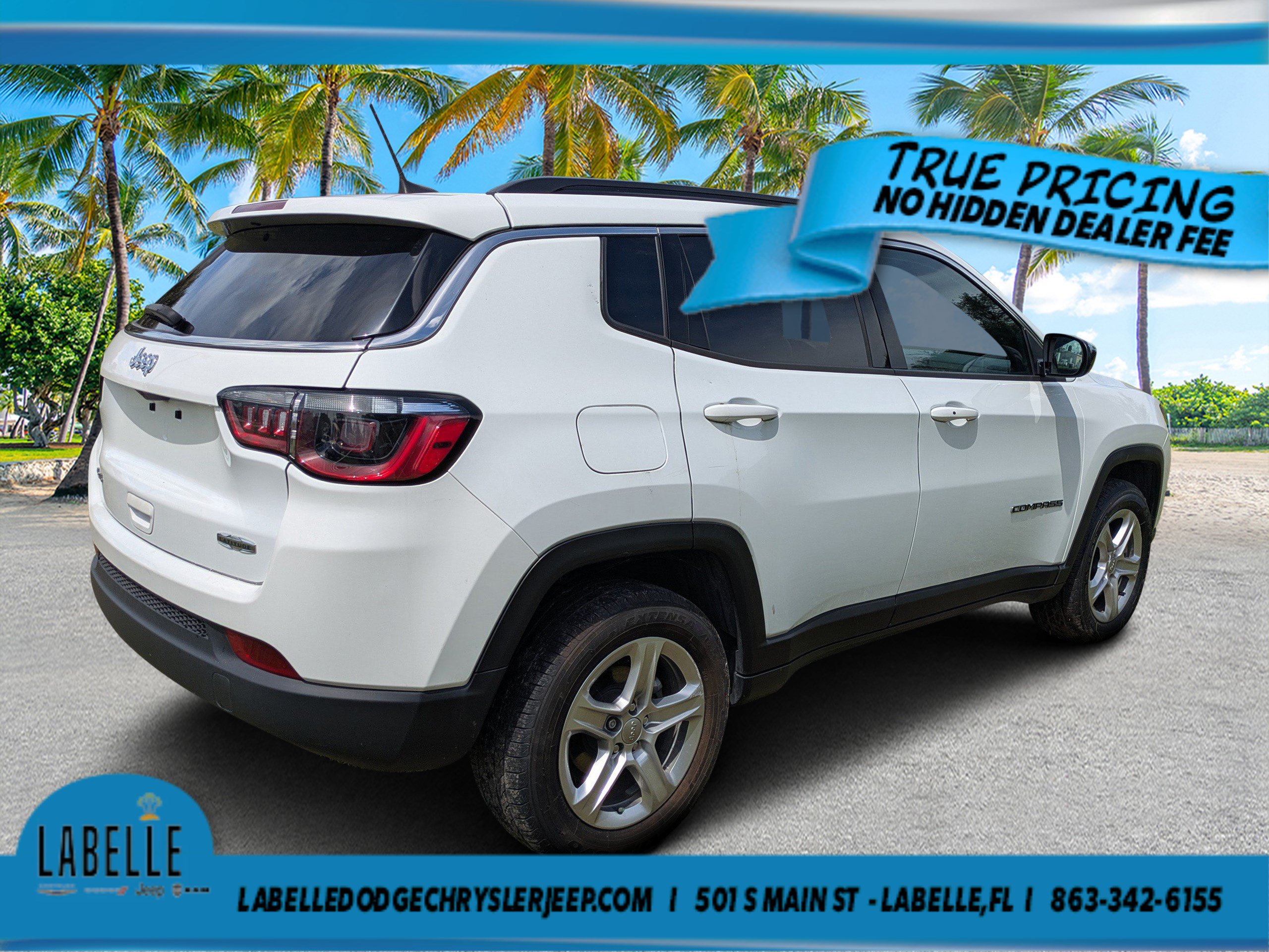 Used 2023 Jeep Compass Latitude AWD/4WD image 4