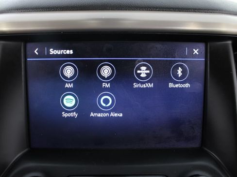 Used 2023 GMC Acadia Denali w/ Denali Ultimate Package FWD image 7
