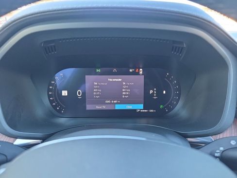 Used 2025 Volvo XC60 B5 Ultra w/ Protection Package Premier image 12